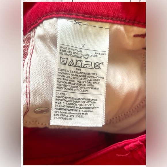 Old Navy Rockstar Super Skinny High Rise Sateen Button Fly Jeans Women Sz 2 Red - Picture 6 of 7